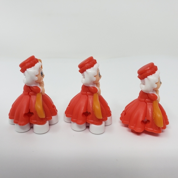 Kinder Joy Mrs Claus Christmas Toy Figures Set of 3 - Picture 4 of 14